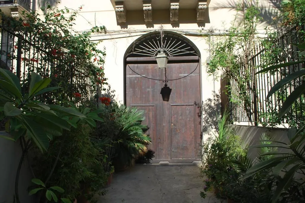 Apartment Casa Immersa Nel Verde Al Centro Di Palermo