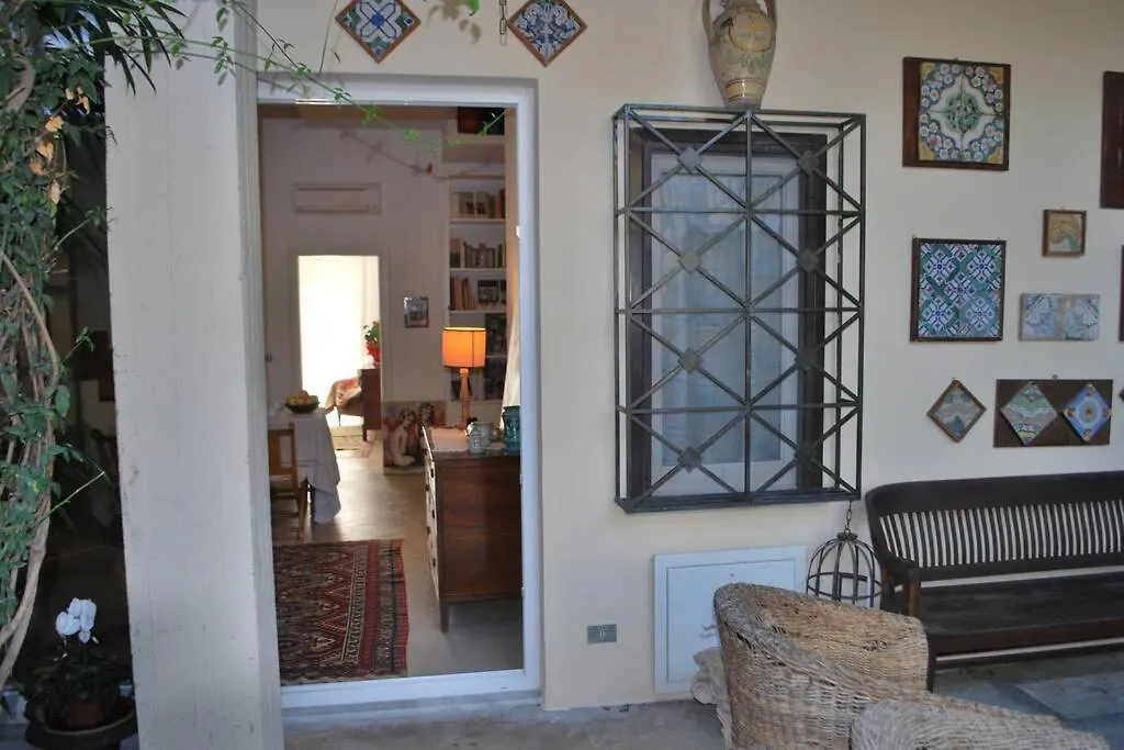 Casa Immersa Nel Verde Al Centro Di Palermo